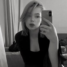 Фотография девушки Ульяна, 18 лет из г. Ижевск
