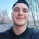 Роман, 25 лет