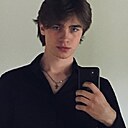 Petru, 18 лет