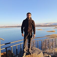 Фотография мужчины Наири, 27 лет из г. Томск