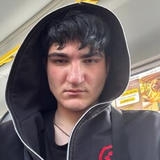 Фотография мужчины Арсений, 19 лет из г. Ижевск