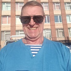 Фотография мужчины Дмитрий, 63 года из г. Санкт-Петербург