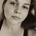 Полина, 22 года