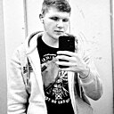 Roman, 21 год