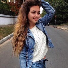 Ангелина, 25 из г. Омск.