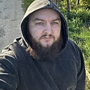 Роман, 33 года