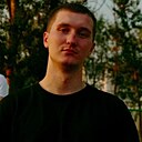 Денис, 24 года