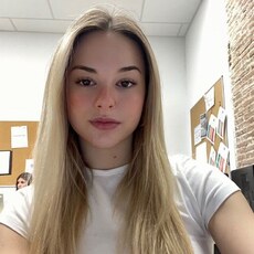Фотография девушки Алиса, 20 лет из г. Хабаровск