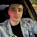 Надир, 24 года