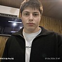 Абдула, 18 лет