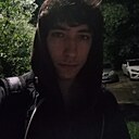 Илья, 22 года