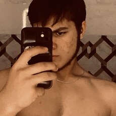 Фотография мужчины Yasha, 21 год из г. Алматы