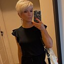 Nadia, 52 года