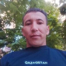 Фотография мужчины Азамат, 28 лет из г. Уральск