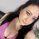 Брюнетка, 42 года