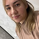 Карина, 23 года