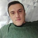 Ден, 34 года