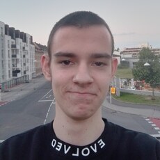 Фотография мужчины Даня, 19 лет из г. Ивано-Франковск