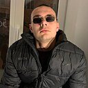 Максим, 22 года