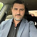 Enzo, 44 года