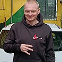 Михаил, 33 года