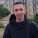 Ден, 43 года