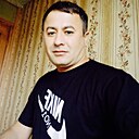 Роман, 33 года