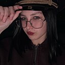 Алёна, 18 лет