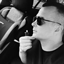 Валера, 33 года