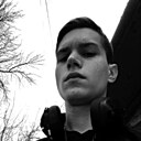 Максим, 23 года