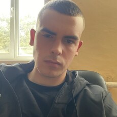 Фотография мужчины Станислав, 19 лет из г. Киров