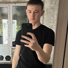 Фотография мужчины Владимир, 28 лет из г. Нижнекамск