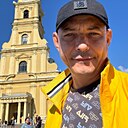 Валера, 33 года