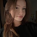 Настя, 18 лет