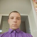Роман, 22 года