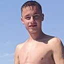 Валера, 22 года