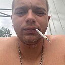Артем, 23 года