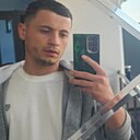 Ali, 22 года