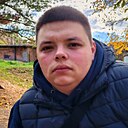 Максим, 25 лет