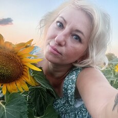 Фотография девушки Алёна, 42 года из г. Энгельс