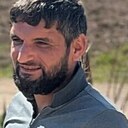 Давит, 35 лет