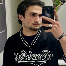 Фотография мужчины Husein, 22 года из г. Москва