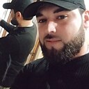 Омар, 31 год