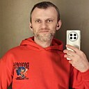Pin, 43 года