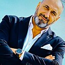 Zaxa, 52 года