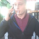 Валік, 33 года