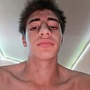 Магомед, 18 лет