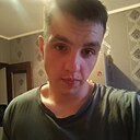 Артём, 23 года