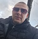 Илья, 33 года