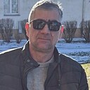 Dato, 51 год